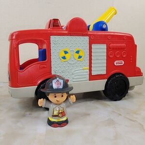 Fisher-Price Little People Fire Truck